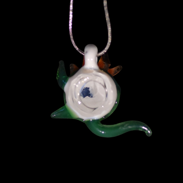 pendentif eyes dragon loo