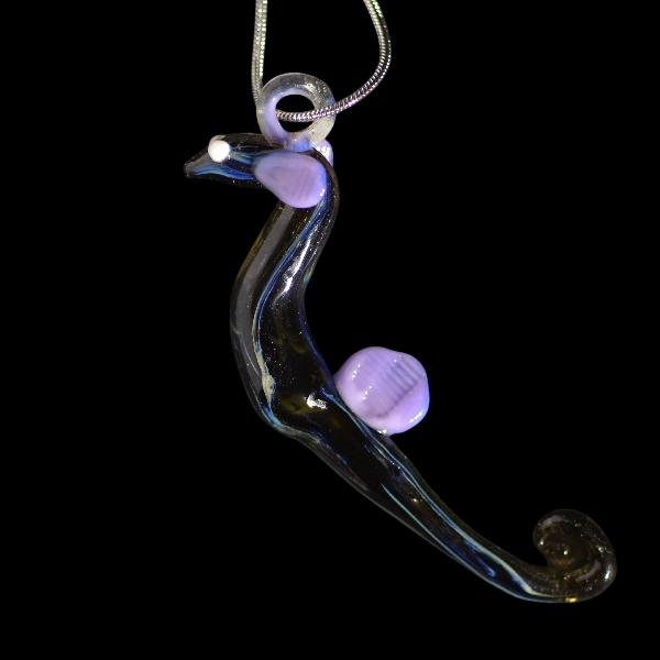 Pendentif en verre - hippocampe black abyss