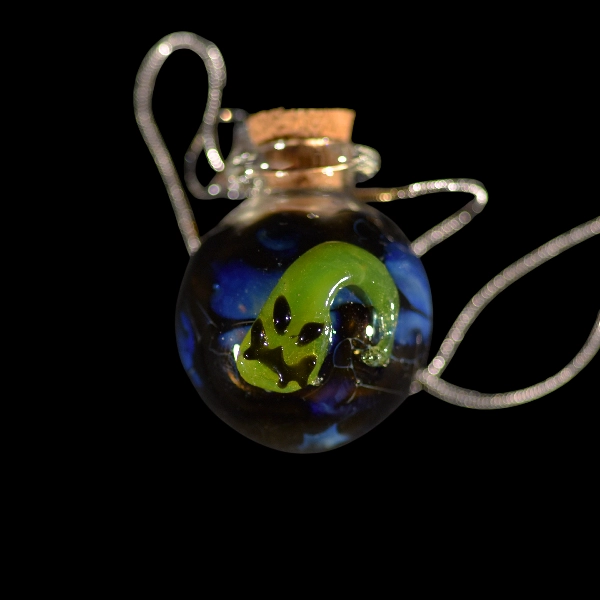Pendentif en verre - fiole oogie boogie